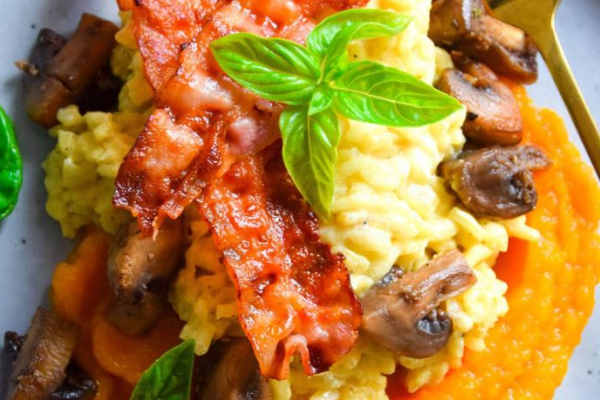Risotto z ricottą i pieczarkami z dyniowym purée