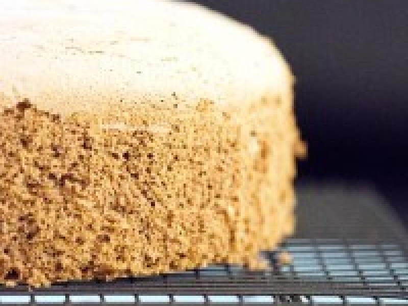 Jak upiec idealny biszkopt lekko kakaowy – przepis dla początkujących