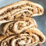 Drożdżówka z białym...