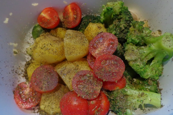 Aromatyczne warzywa z patelni z gruszkami