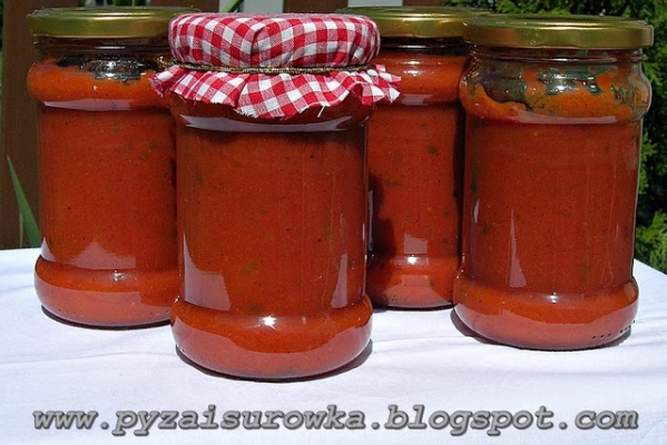 Domowy ketchup z pomidorów - przepis