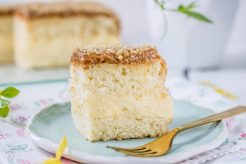 Ciasto Z Kajmakiem Na Biszkopcie