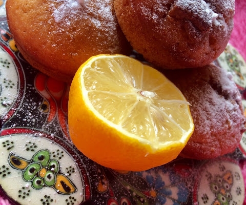 Aromatyczne cytrynowe muffinki z niespodzianką