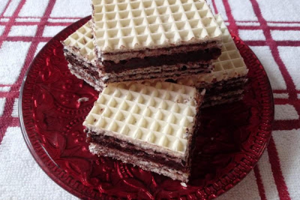 WAFLE KAKAOWE Z BAKALIMI