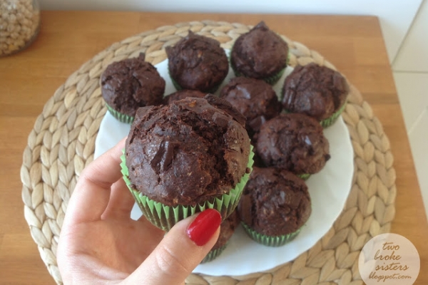 Muffinki obłędnie czekoladowe z cukinią