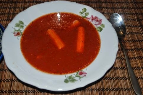 Niezabielana zupa pomidorowa 