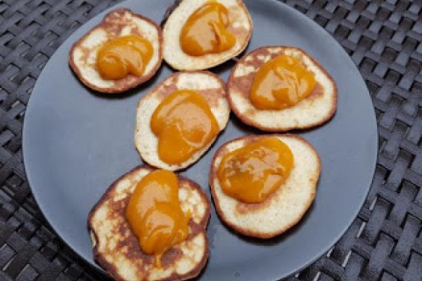 Bananowe placki śniadaniowe błyskawiczne