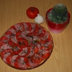 Salami z pomidorami