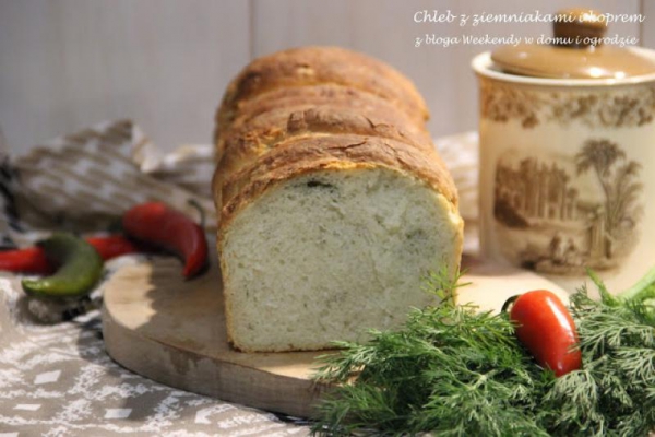 Chleb składany z ziemniakami i koprem