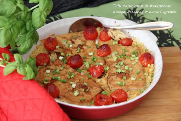 Tofu zapiekane w makaronie risoni