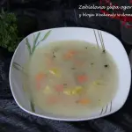 Zabielana zupa ogórkowa