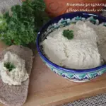 Hummus ze szparagami