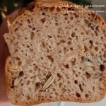 Chleb na zakwasie z...