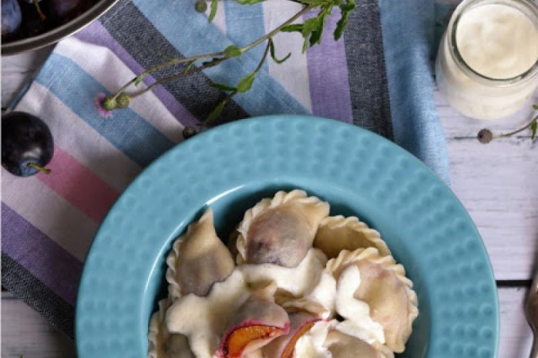 Pierogi ze śliwkami – kuchnia podkarpacka