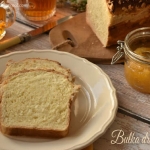 Bułka drożdżowa –...