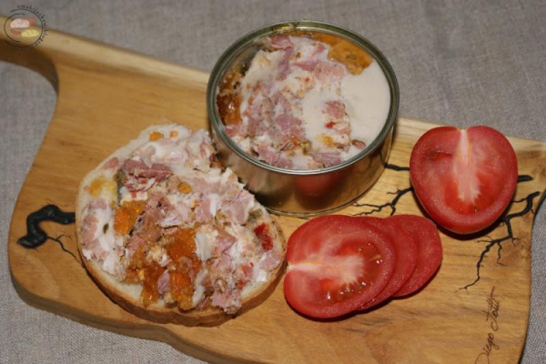 Boczek z suszoną papryką i chilli