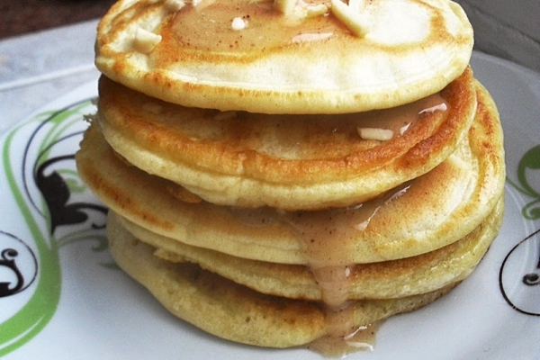 Pancake z miodem czyli prawdziwa rozkosz podniebienia