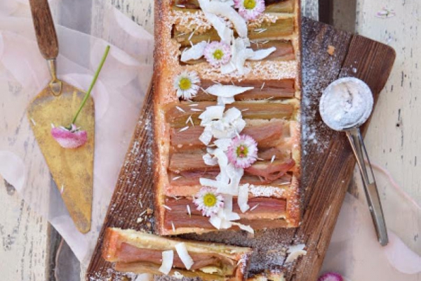 Kokosowe ciasto z rabarbarem - bez glutenu