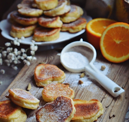 Aebleskiver - duńskie racuszki z pomarańczą i kardamonem na maślance 