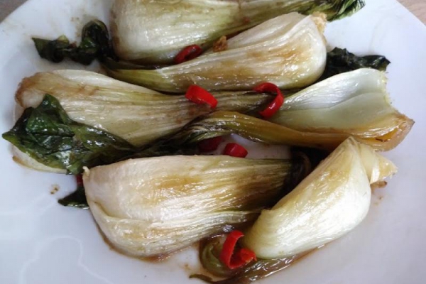 Pak choi z chilli i czosnkiem