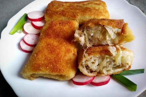 Krokiety z kapustą kiszoną i boczkiem