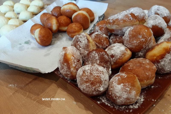 Tradycyjne pączki - bardzo stary przepis