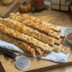 Pizzowe paluchy z serem
