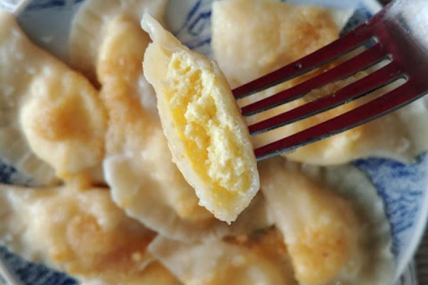 Pierogi z serem i manną