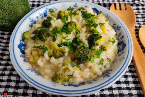 RISOTTO Z BROKUŁAMI