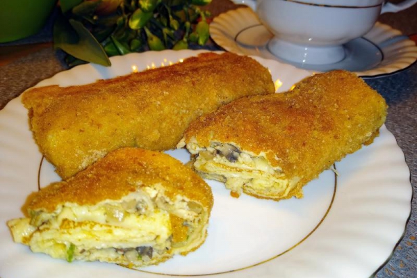 KROKIETY Z KURCZAKIEM I PIECZARKAMI