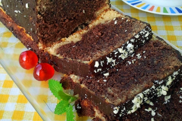 ciasto kakaowe w czekoladzie