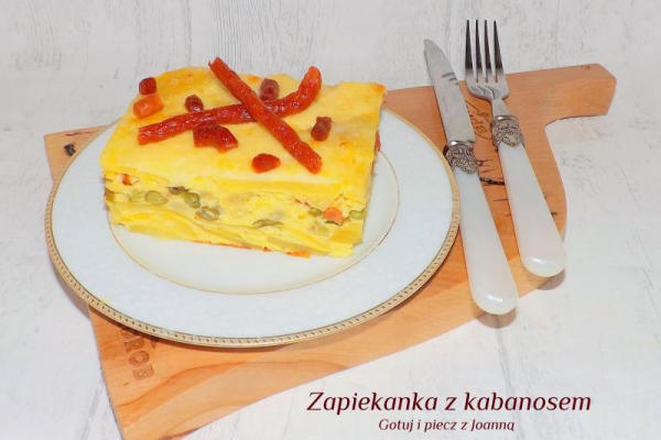 Wypasiona zapiekanka z kabanosem, fasolką i ziemniakami