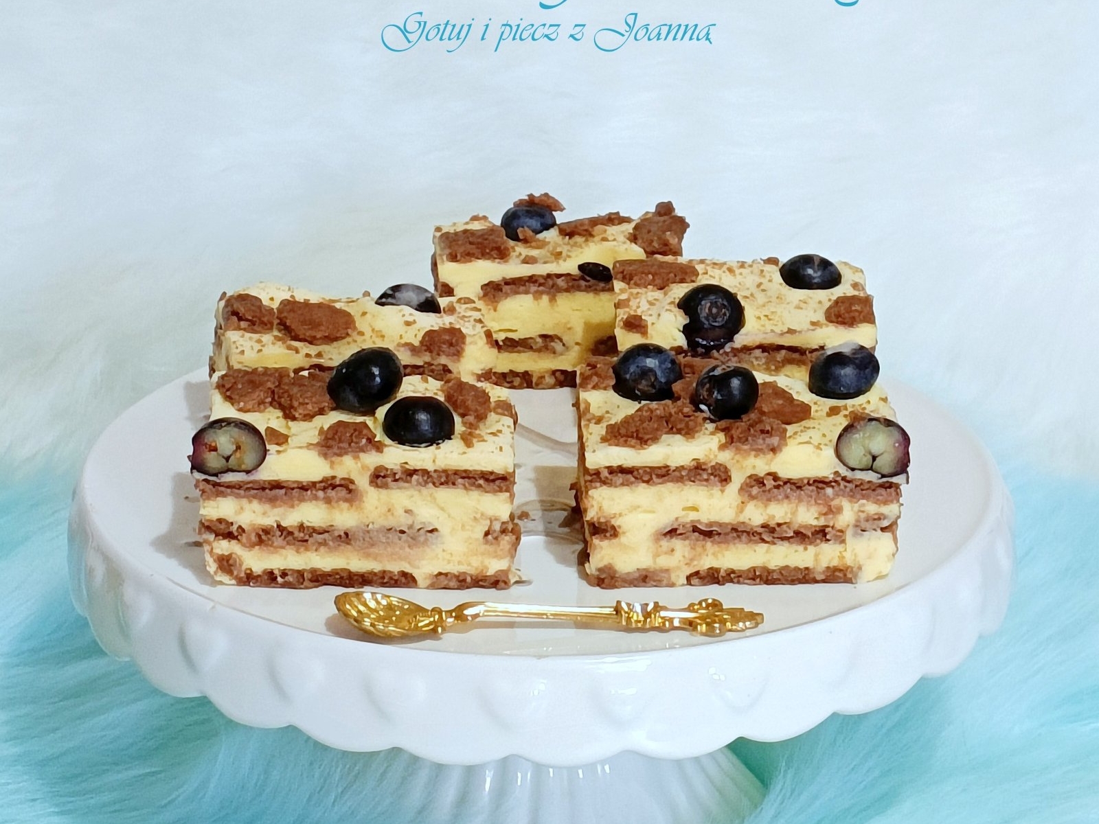 Sernik gotowany na kakaowych ciasteczkach