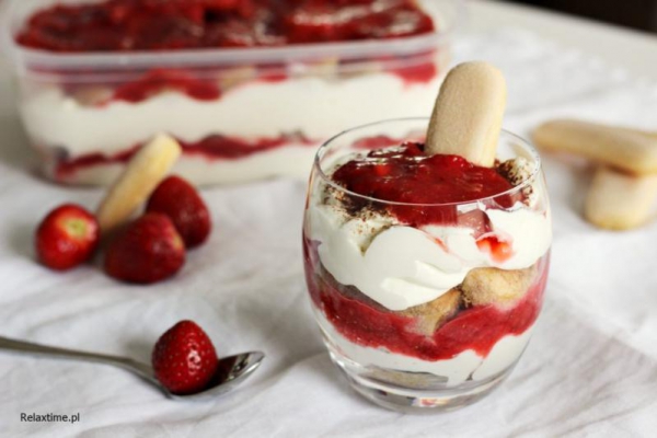 Tiramisu truskawkowe – #1 szybki i prosty deser