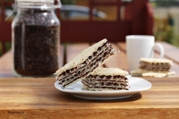 Wafle z kremem czekoladowym