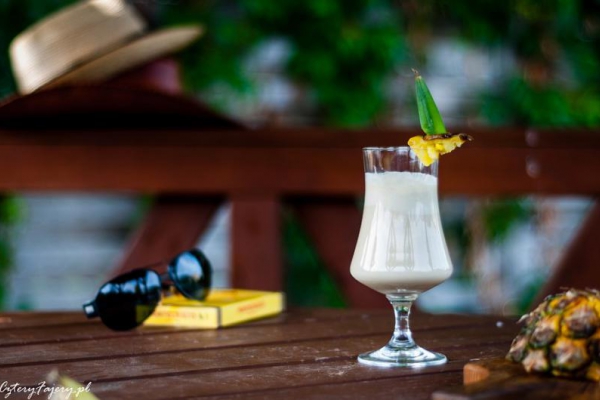Pina Colada - koktajl z rumem i ananasem