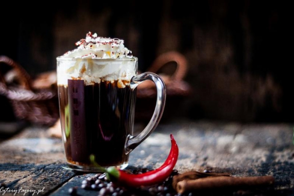 Kawa z chili i cynamonem