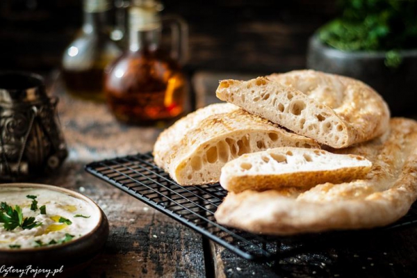 Perski chleb barbari