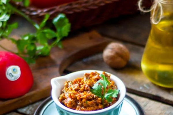 Czerwone pesto z suszonych pomidorów