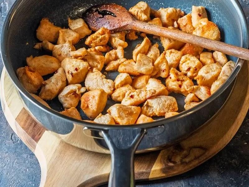 Jaka patelnia najlepsza – na co zwrócić uwagę?