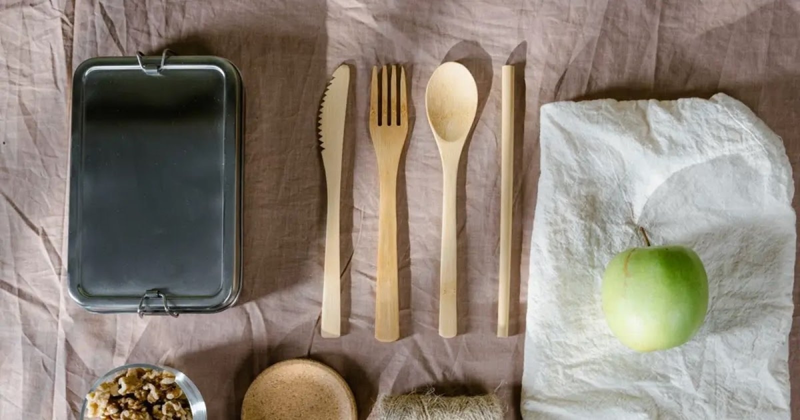 Zimny obiad w pracy? Ten gadżet może całkowicie zmienić Twoją przerwę na lunch