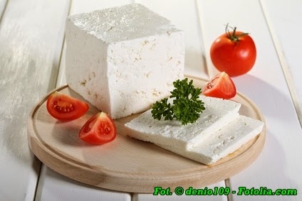 Co zrobić, aby biały ser był dłużej świeży.