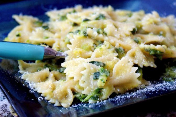 Makaron z cukinią i serem Gorgonzola