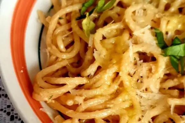 Spaghetti z tuńczykiem i cytryną