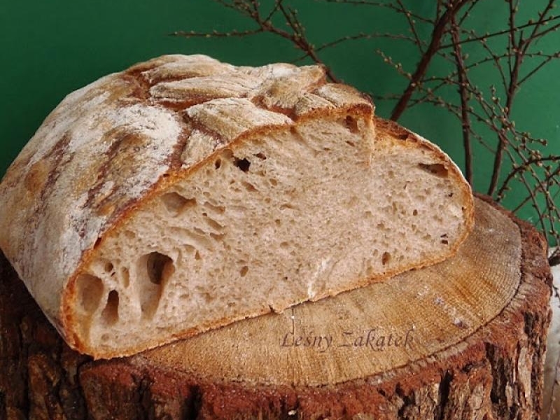 Chleb pszenno-orkiszowy z dodatkiem mąki z pszenicy durum i mąki jaglanej