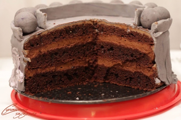 Wilgotny tort czekoladowy