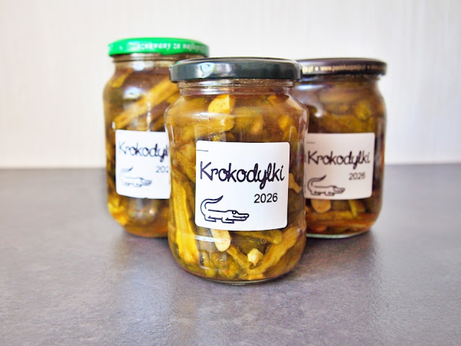 Krokodylki - chrupiące ogórki słodko-pikantne – niezawodny przepis na zimę! 