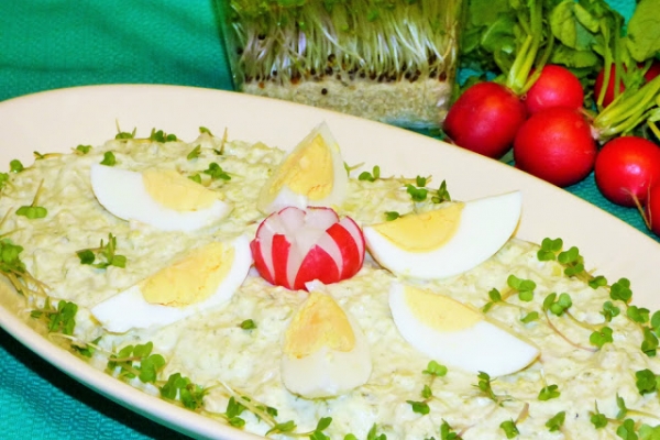 Jajka w sosie tatarskim 