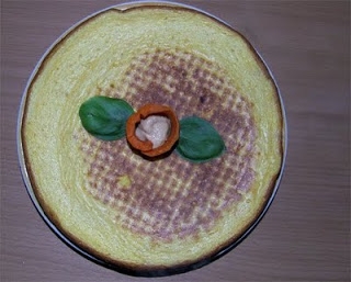 Omlet biszkoptowy z marchewką