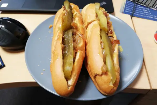 Polskie hot dogi z Chicago